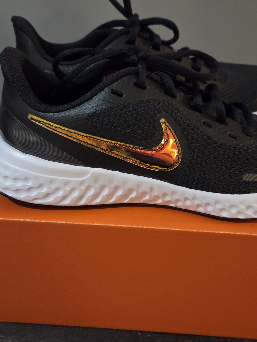 NEW!!Nike Black Running Shoes with Metallic Orange Swoosh